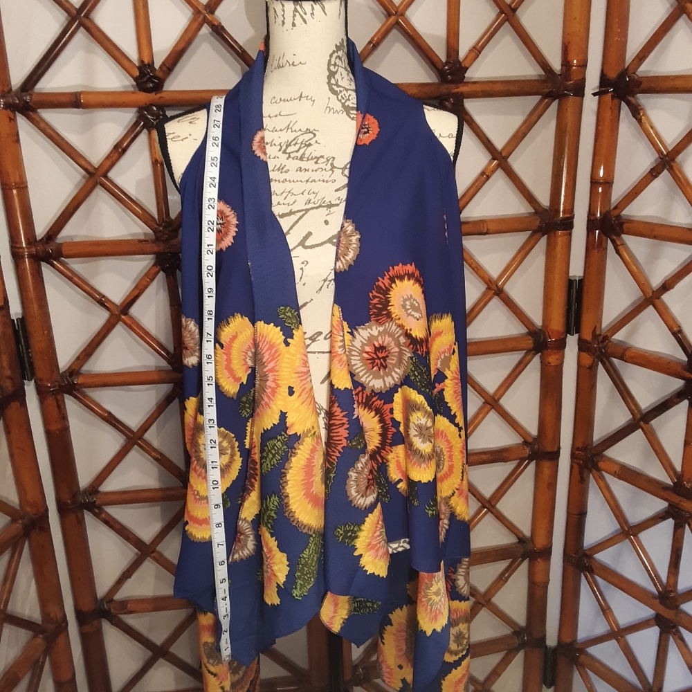 HANDMADE WATERFALL SLEEVELESS CARDIGAN